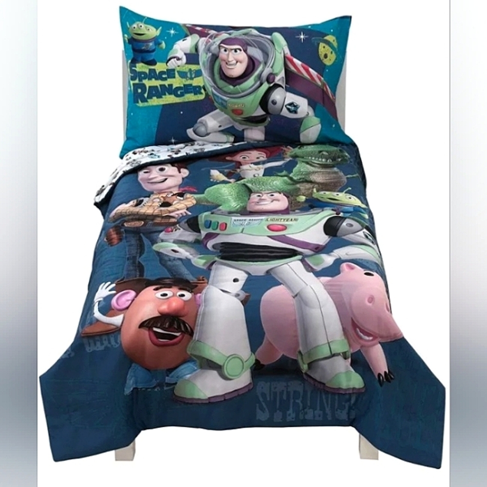 ~NWT~Super Cute~TOY STORY "You've Got a Friend in me" 4 PC Toddler Bedding Set